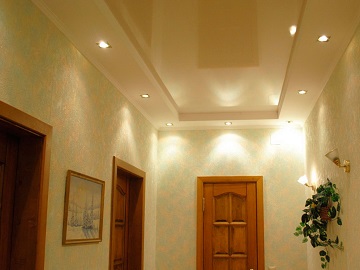 натяжные потолки фото в прихожую